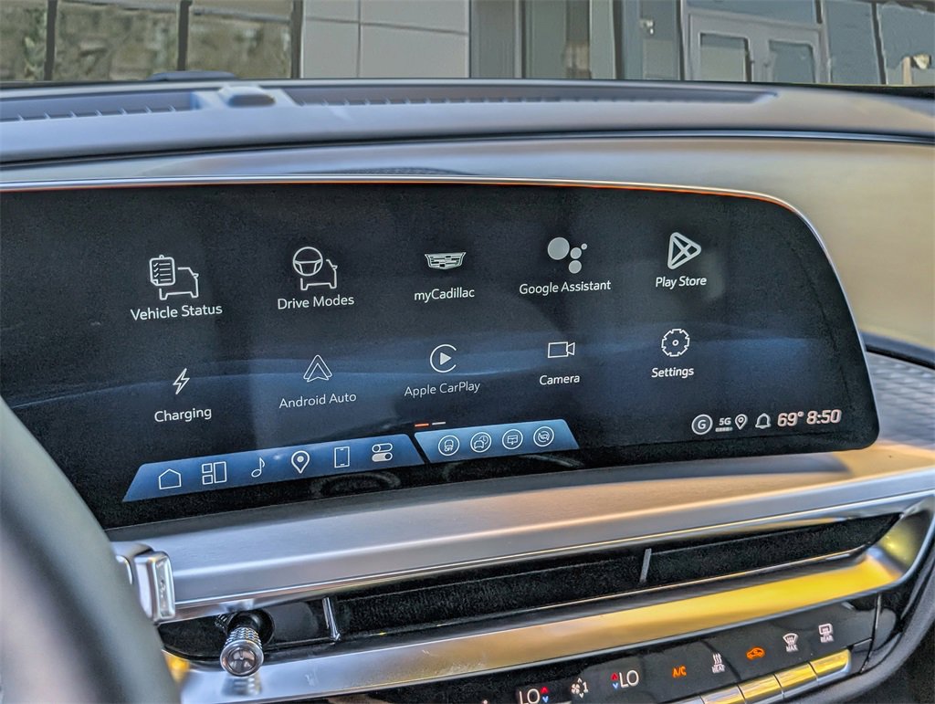2026 Cadillac Lyriq Luxury photo 24