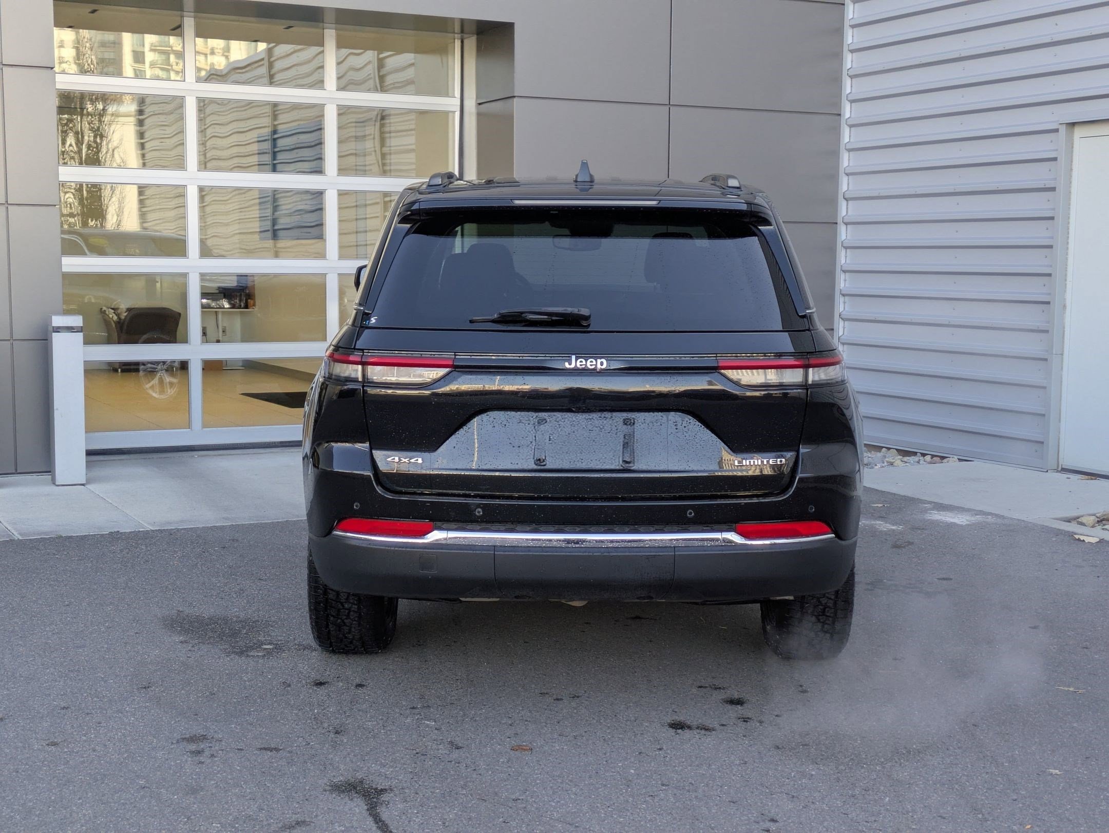 2022 Jeep Grand Cherokee Limited photo 4