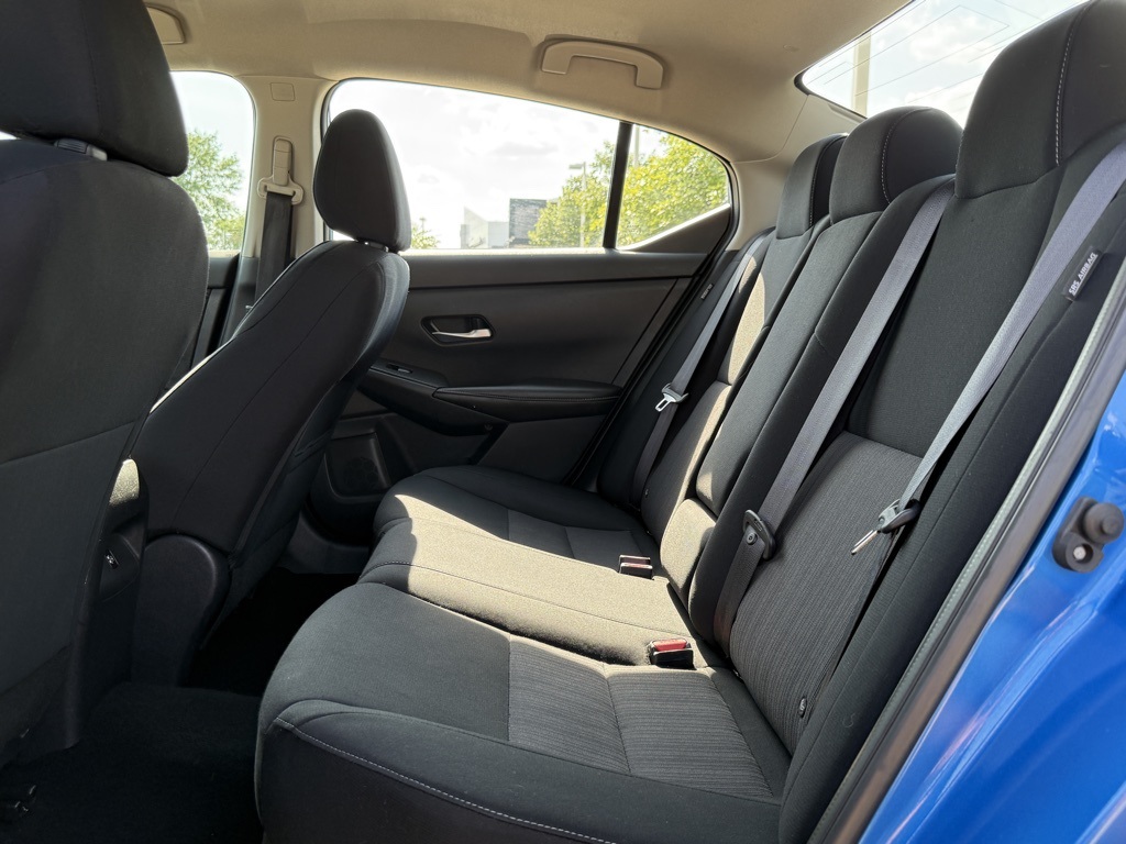 2022 Nissan Sentra SV photo 19