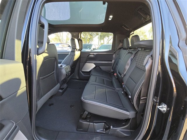 2025 Gmc Sierra EV Denali photo 6