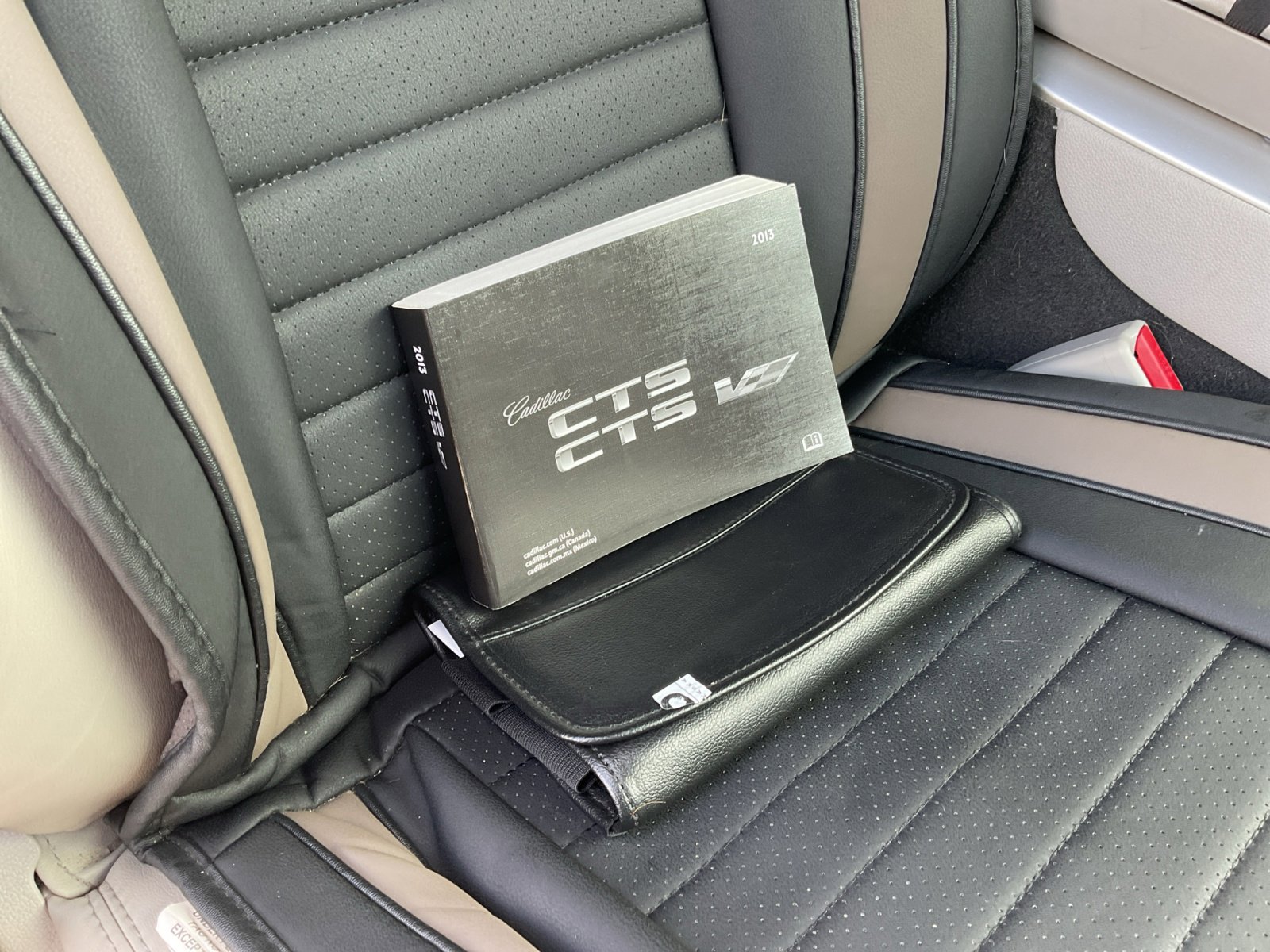 2013 Cadillac CTS Base photo 18