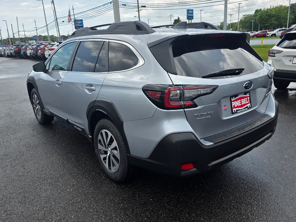 2025 Subaru Outback Premium photo 4