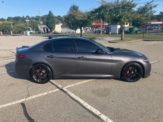 2022 Alfa Romeo Giulia Ti - VELOCE photo 4