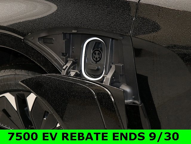 2025 Chevrolet Blazer EV RS photo 4