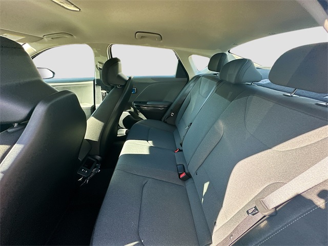 2025 Kia K4 LXS photo 19