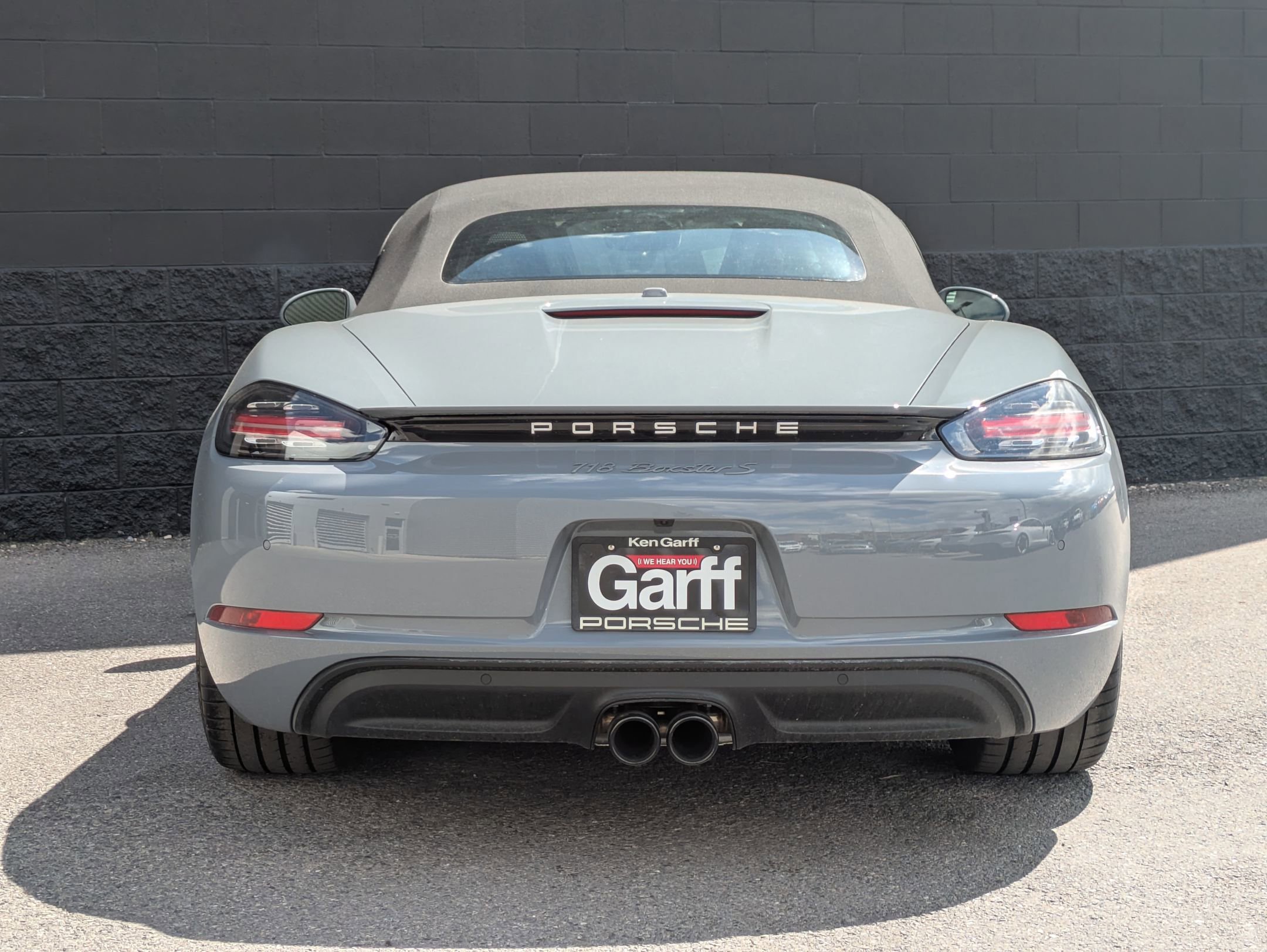 2025 Porsche Boxster S photo 10