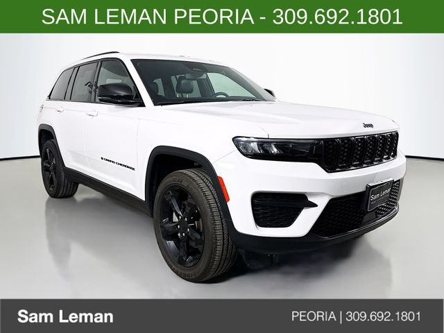 2024 Jeep Grand Cherokee Altitude's photo