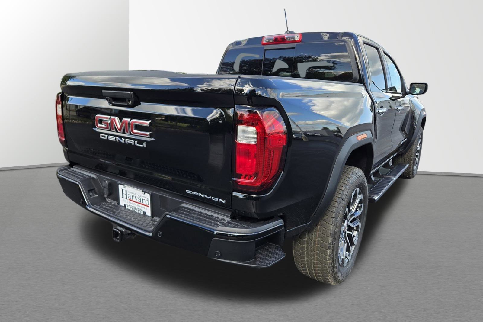 2026 Gmc Canyon Denali photo 3