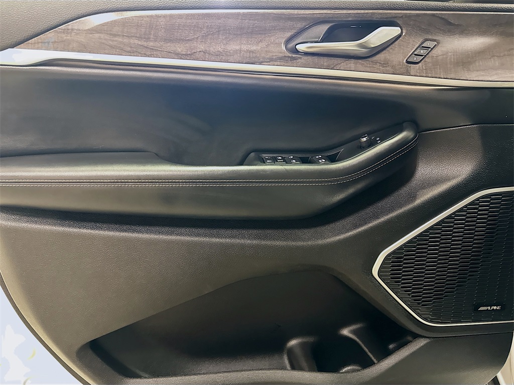 2024 Jeep Cherokee Limited 4xe photo 23