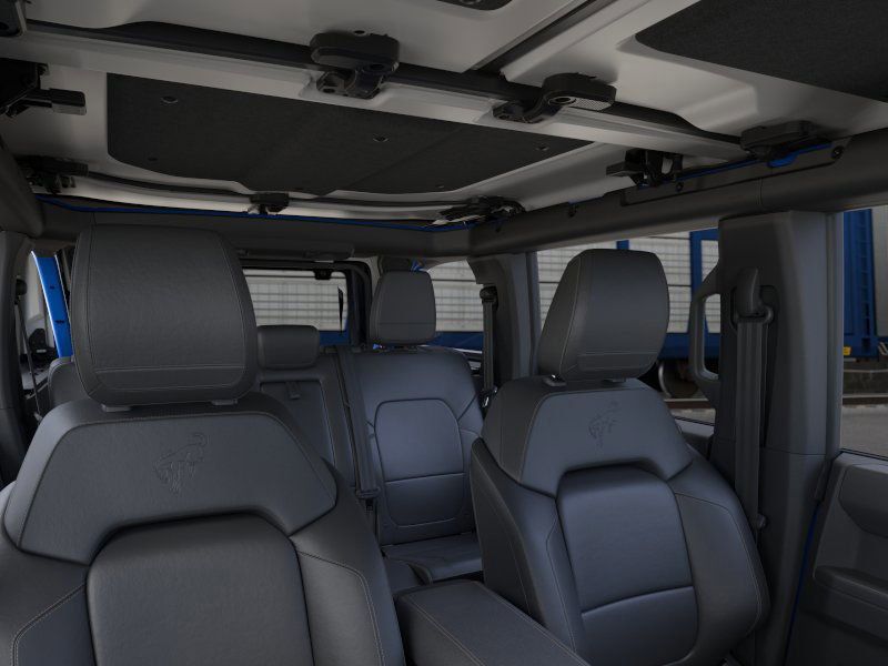 2025 Ford Bronco Badlands photo 12