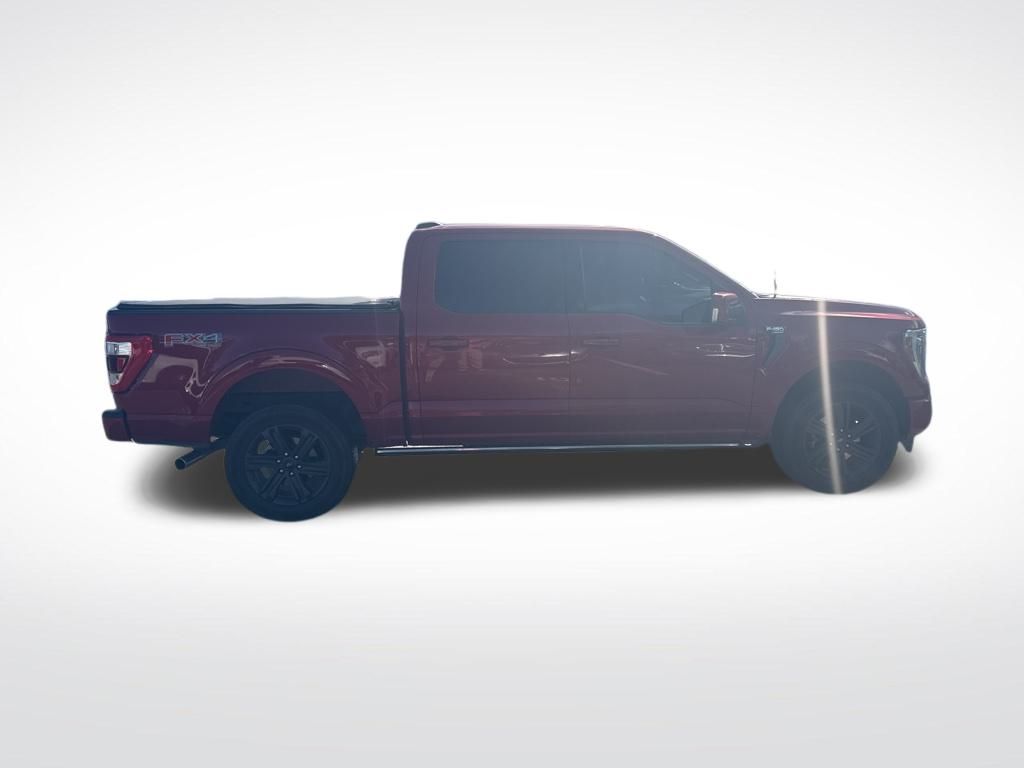 2023 Ford F-150 Lariat photo 2