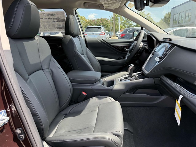 2025 Subaru Outback Touring XT photo 16