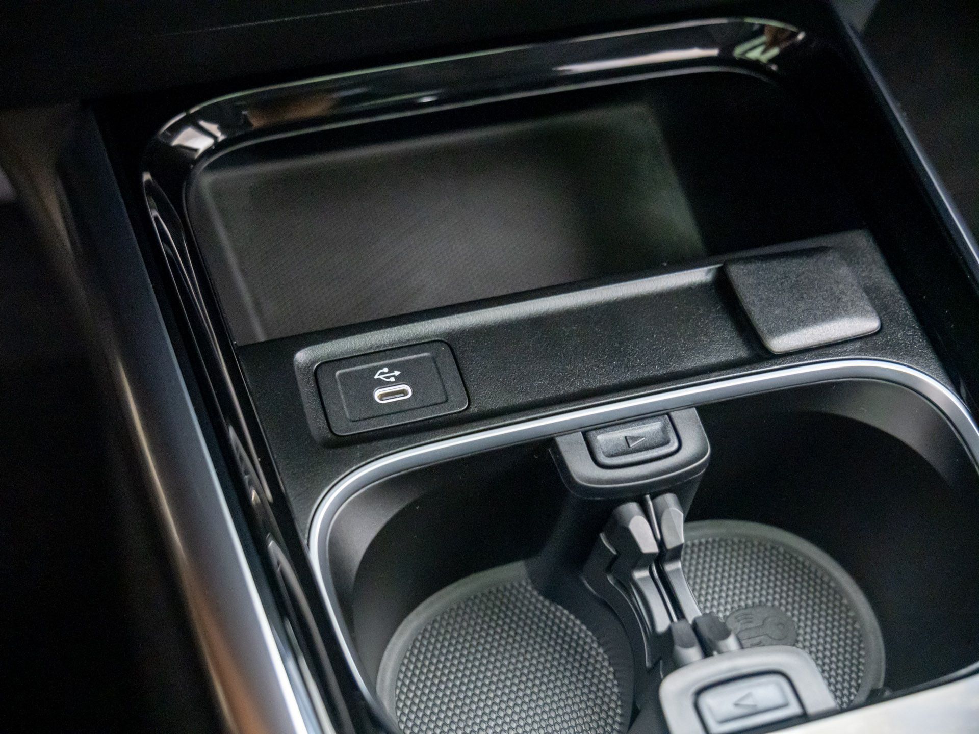 2026 Mercedes Benz GLA 250 4MATIC photo 18