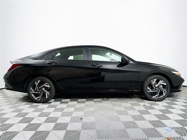 2025 Hyundai Elantra Hybrid SEL Sport photo 6