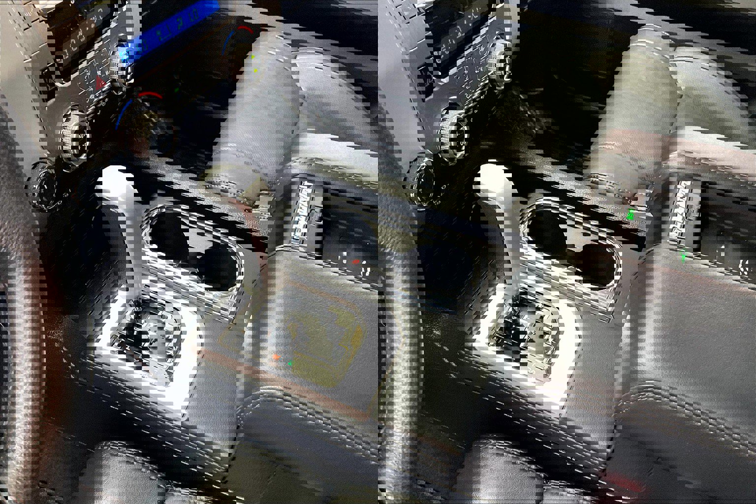 2021 Toyota Tundra Platinum Grade photo 16