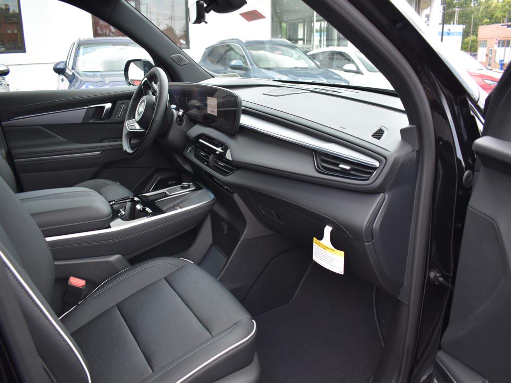 2026 Buick Enclave Sport Touring photo 4
