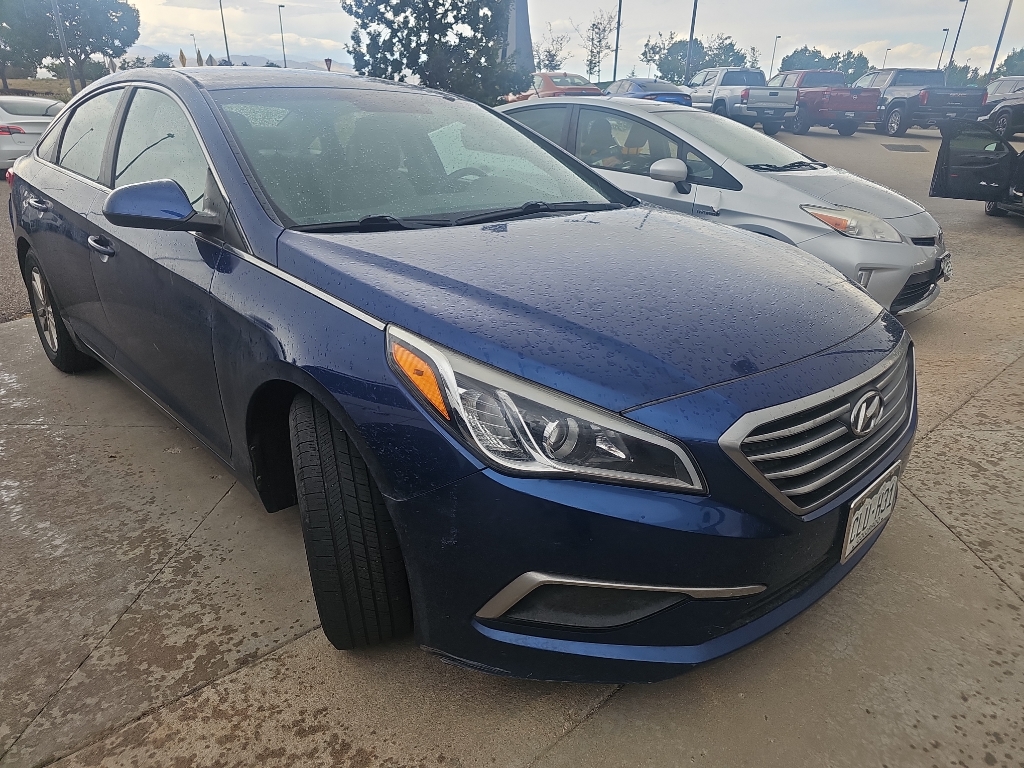 2017 Hyundai Sonata SE Eco photo 2