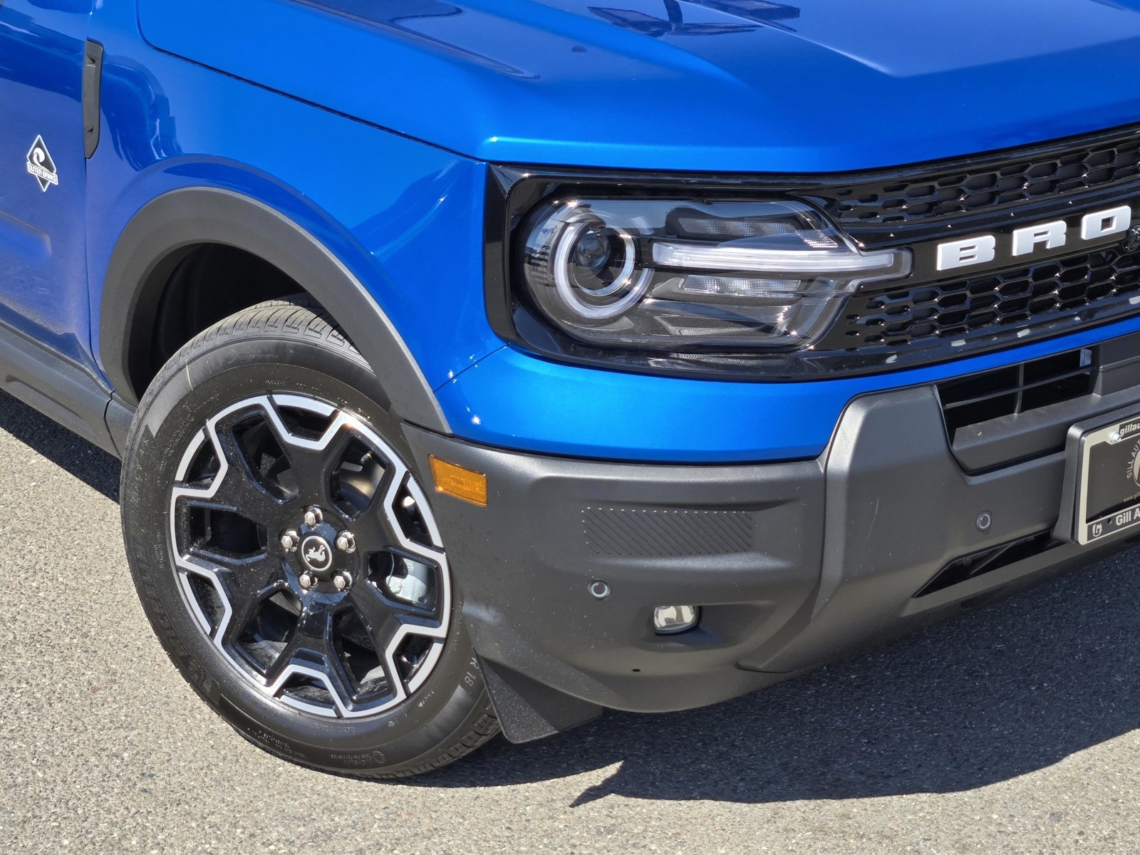2025 Ford Bronco Sport Outer Banks photo 6