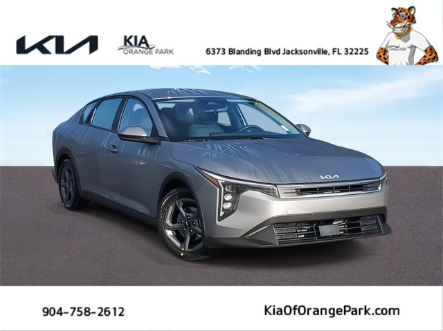 2025 Kia K4 LXS's photo
