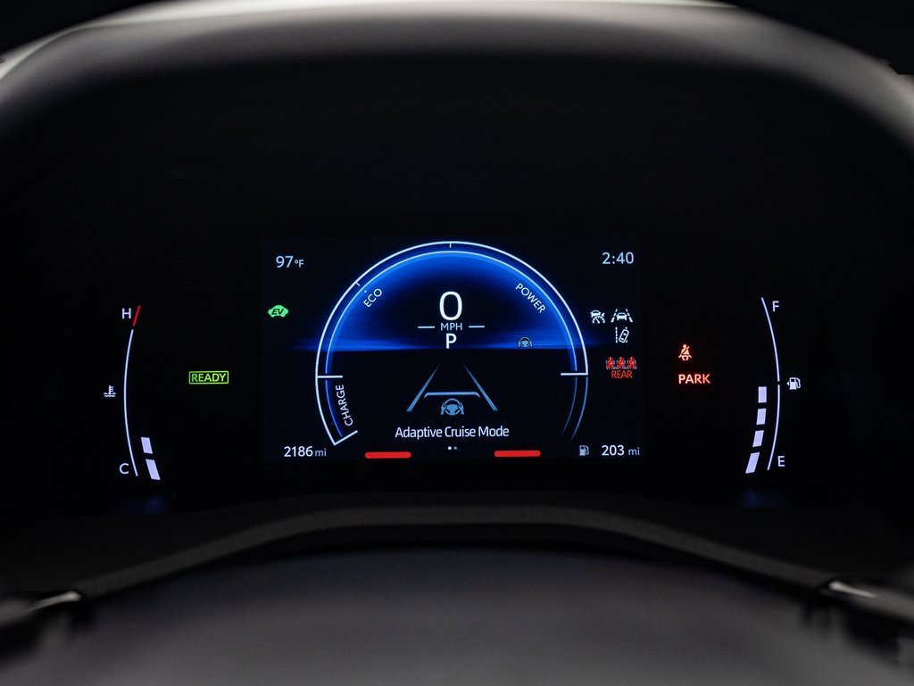 2025 Toyota Camry SE photo 25