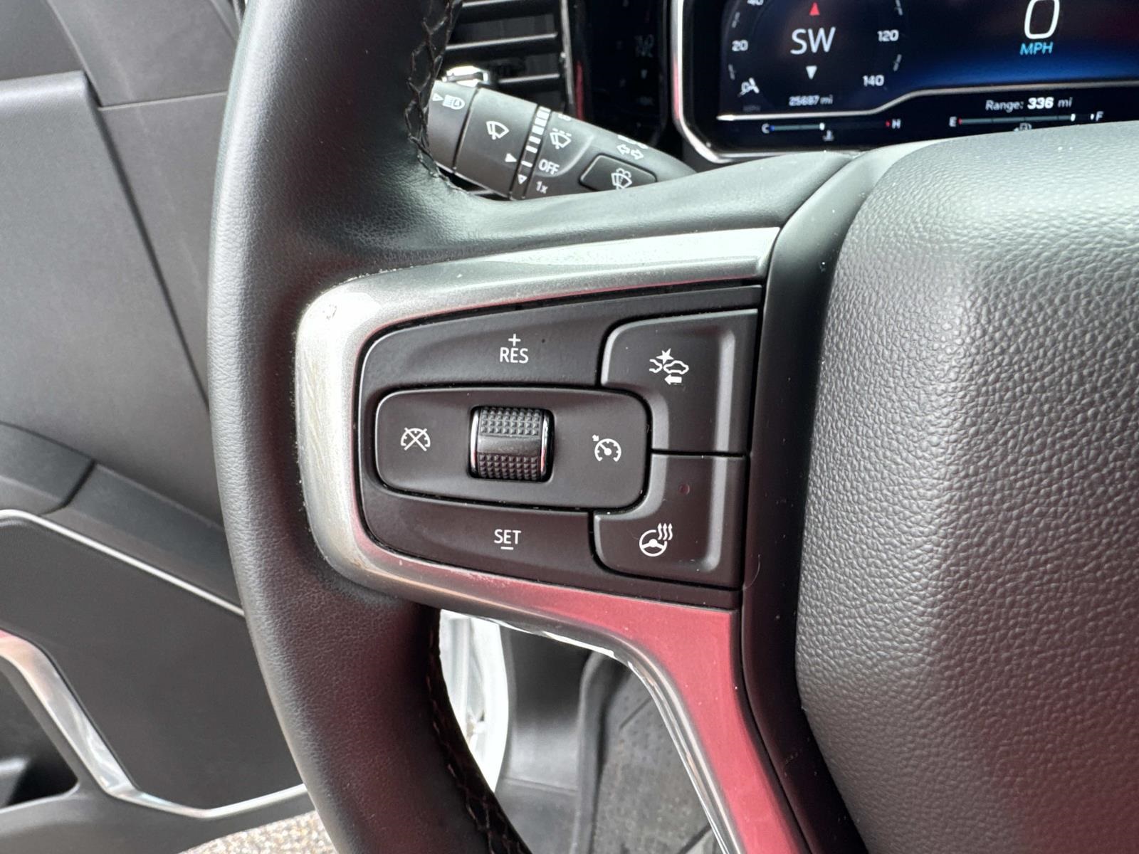 2023 Chevrolet Silverado 1500 LT photo 21
