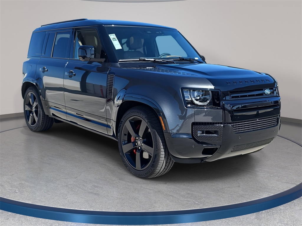 2025 Land Rover Defender 110 X photo 3