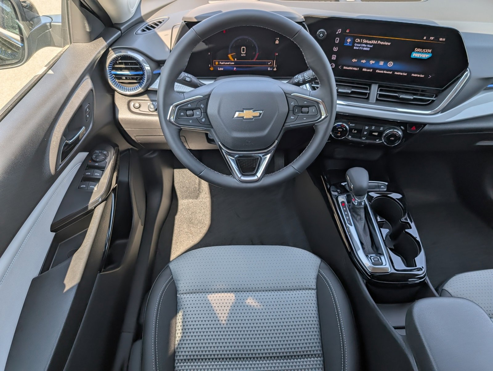 2026 Chevrolet Trax LT photo 5