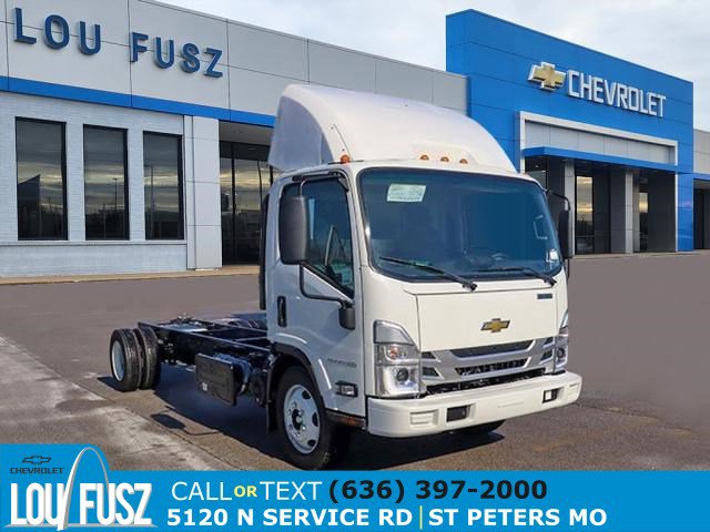 2024 Chevrolet Low Cab Forward Base's photo