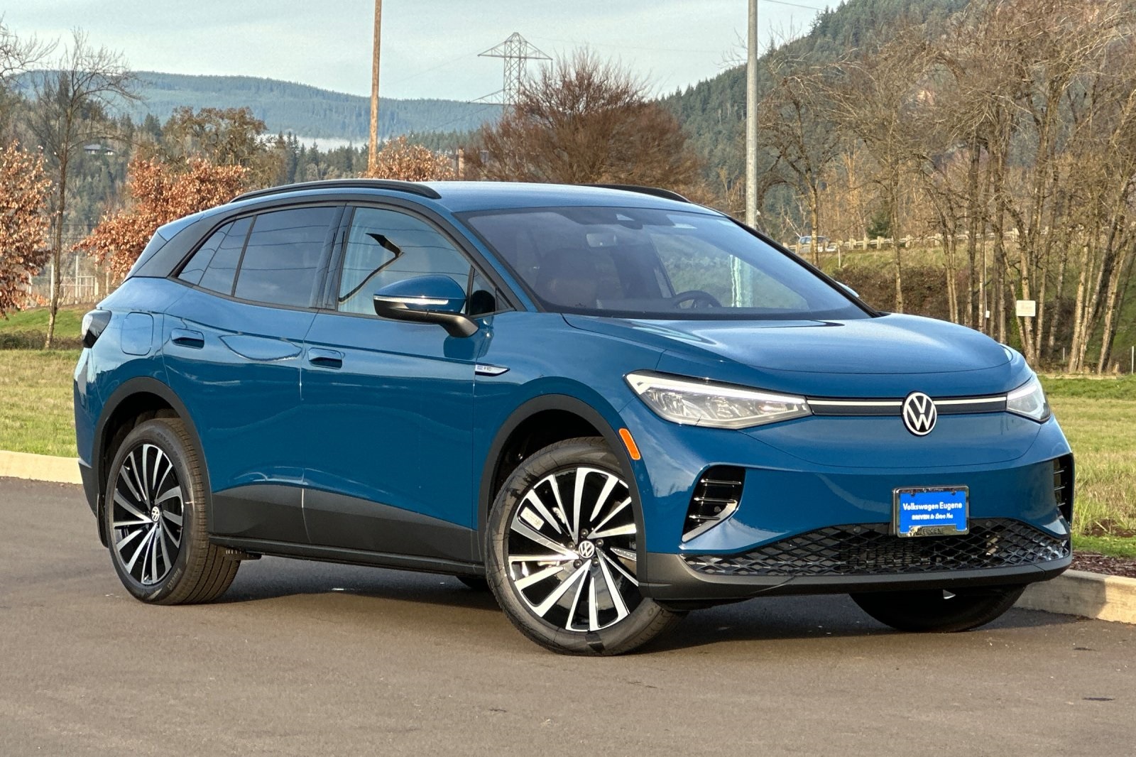 2025 Volkswagen ID.4 PRO's photo