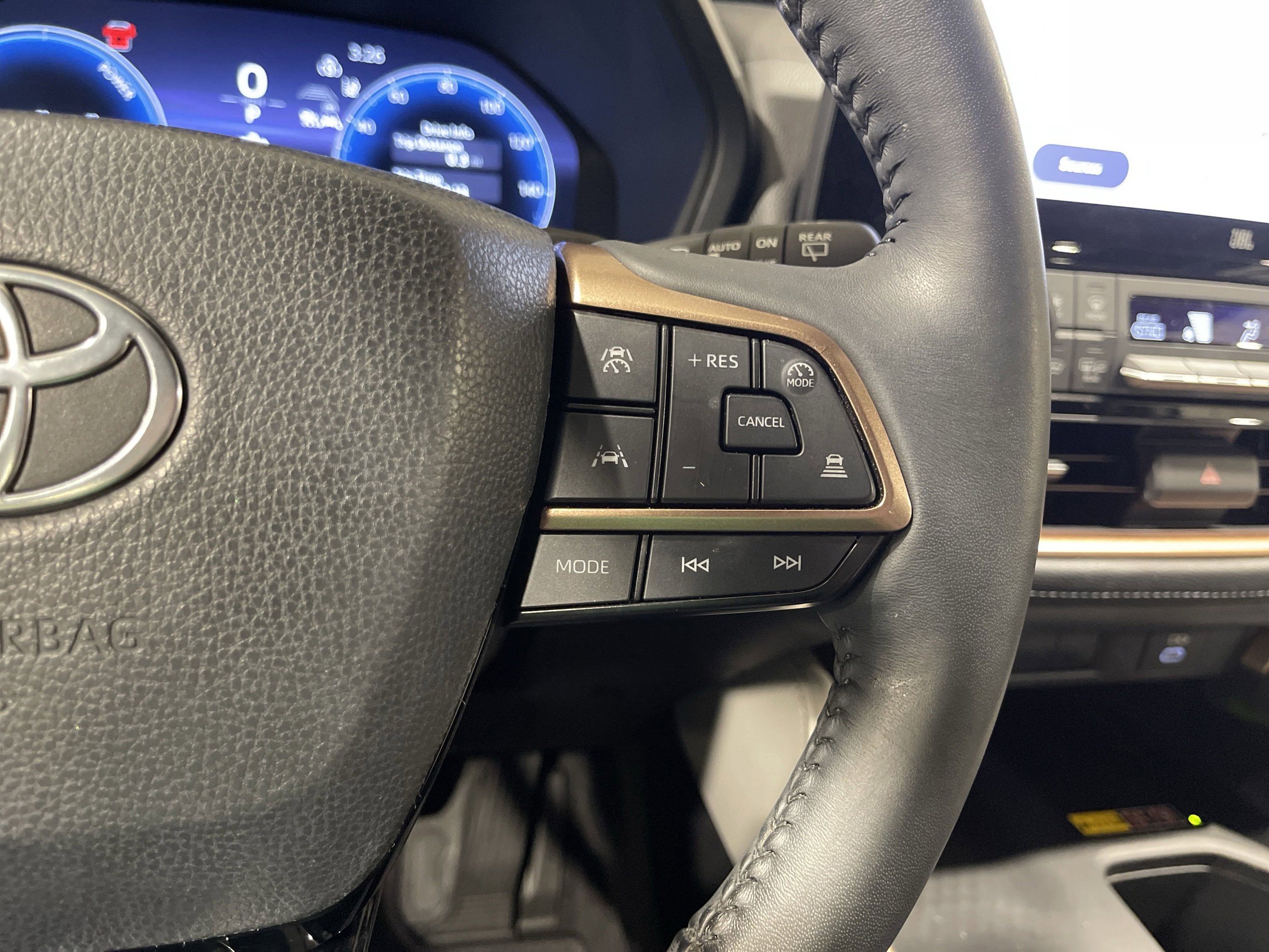 2024 Toyota Grand Highlander Hybrid MAX photo 19