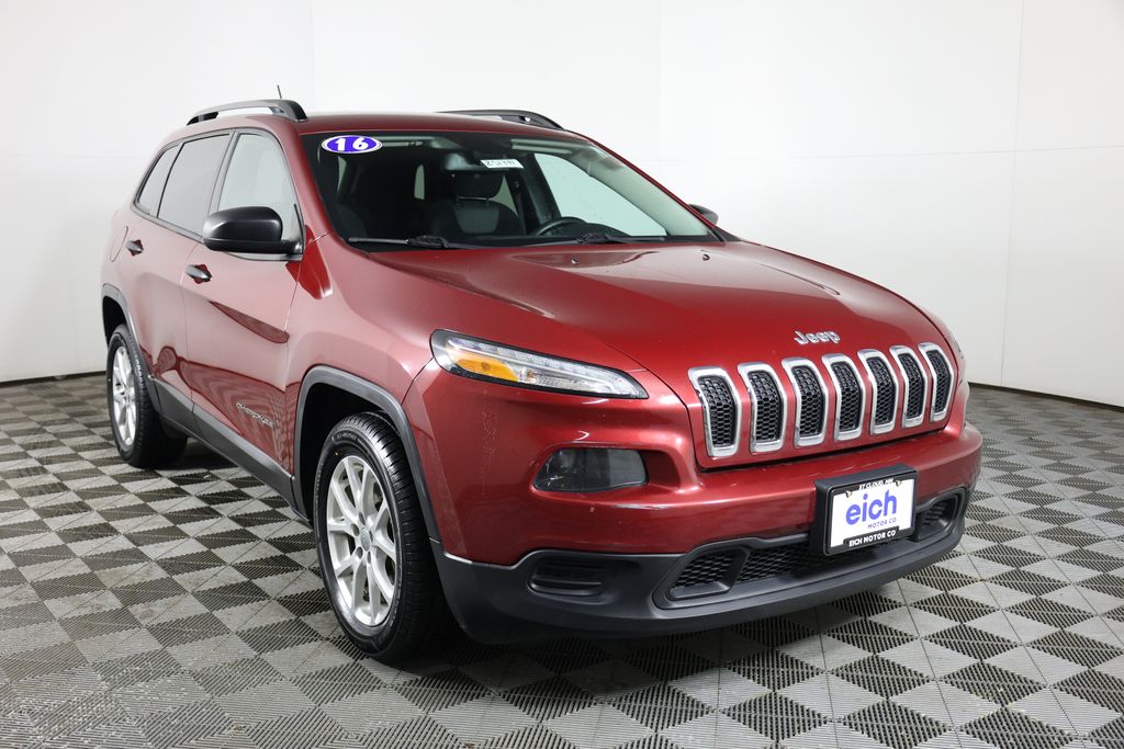 2016 Jeep Cherokee Sport