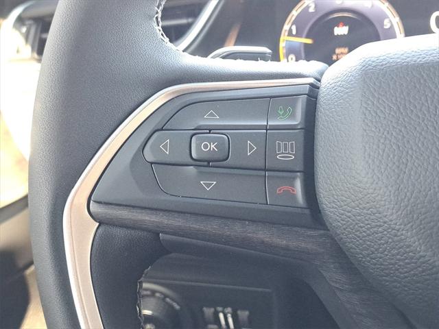 2025 Jeep Grand Cherokee Limited photo 25