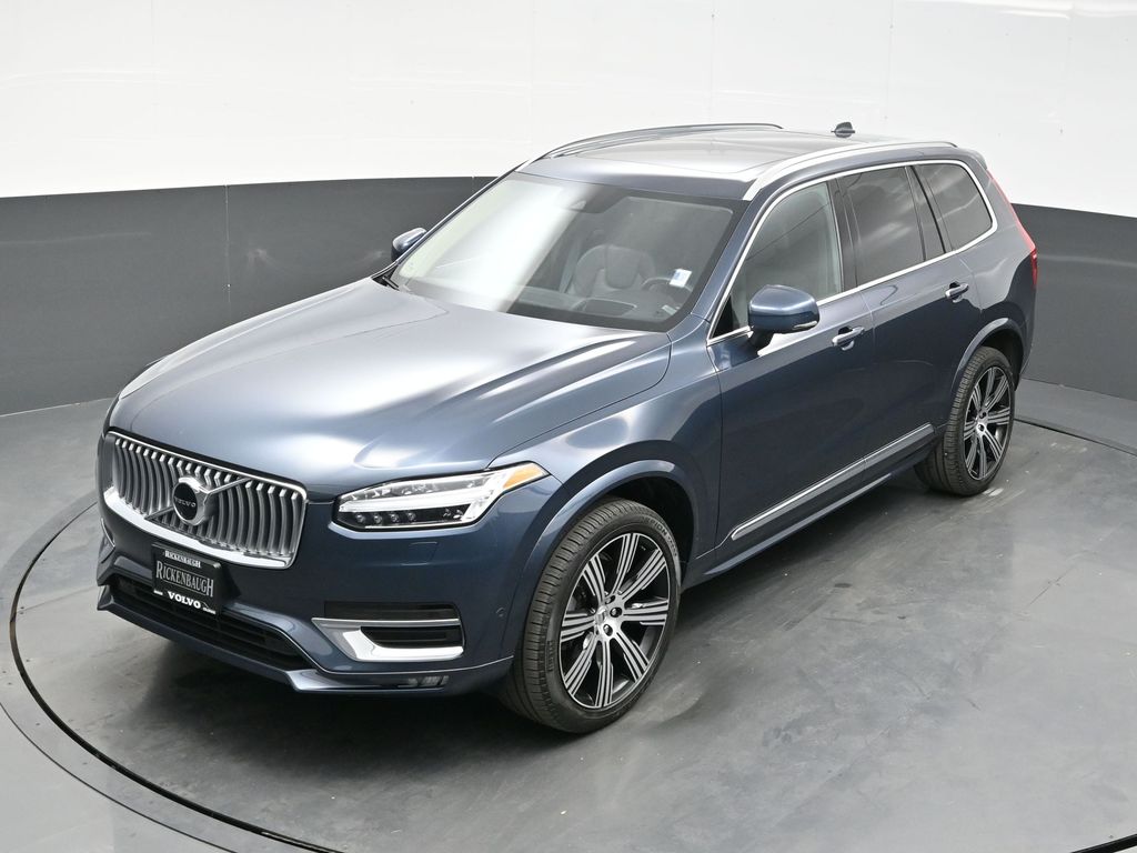 2022 Volvo XC90 T6 Inscription photo 27