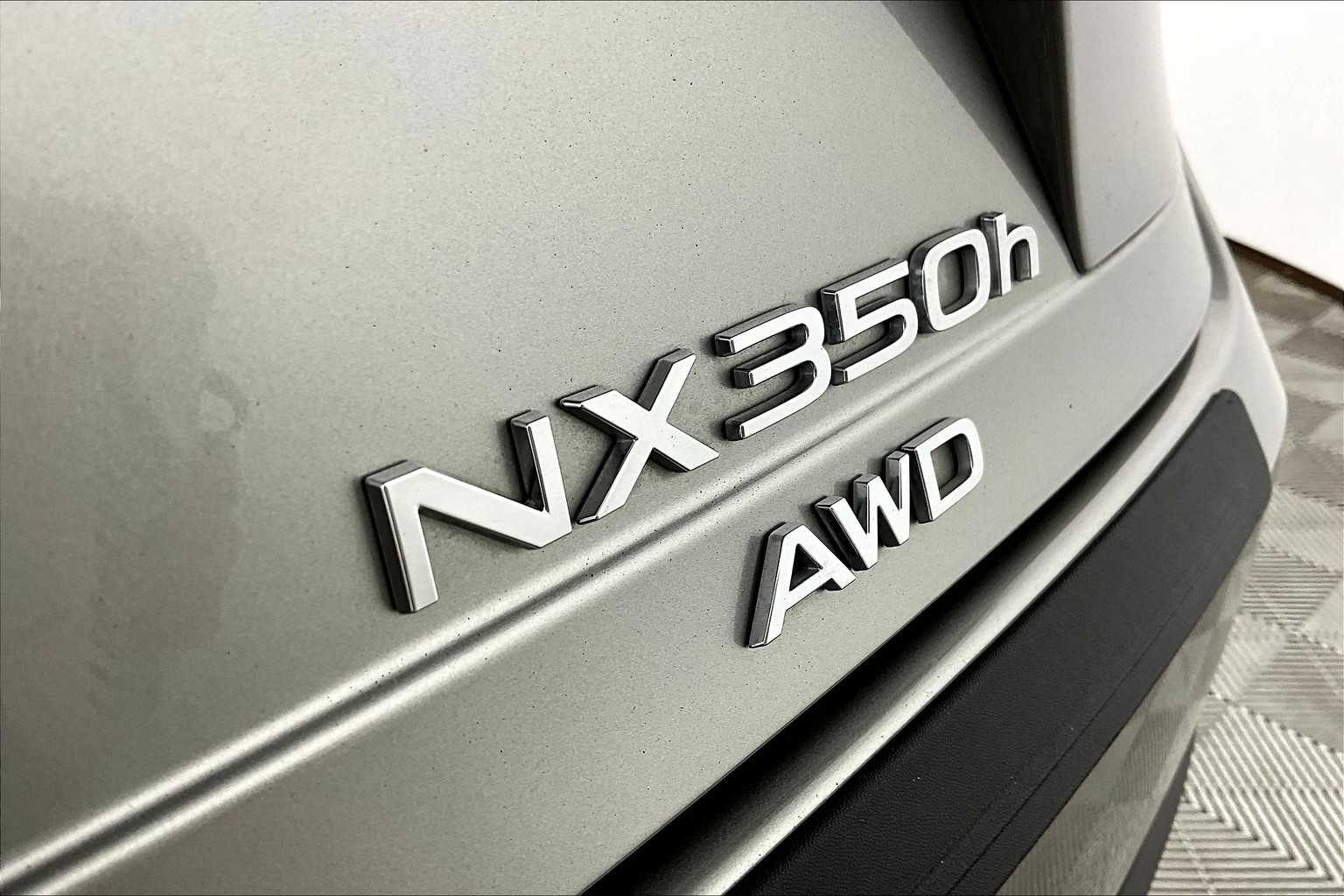 2024 Lexus NX 350 Premium photo 9