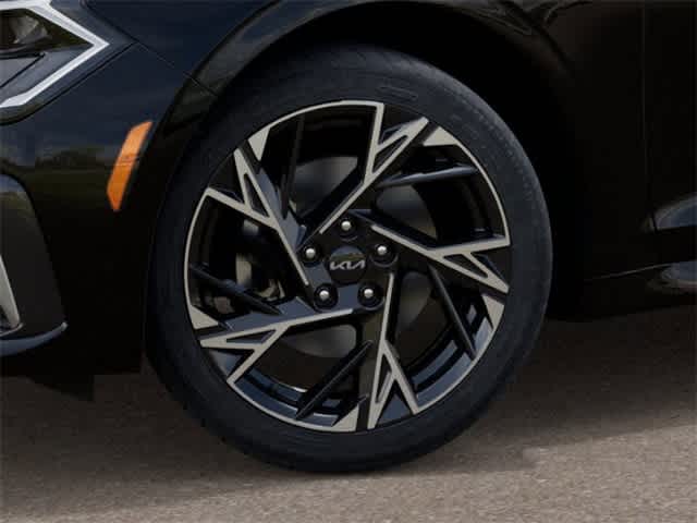 2026 Kia K5 GT-Line photo 8