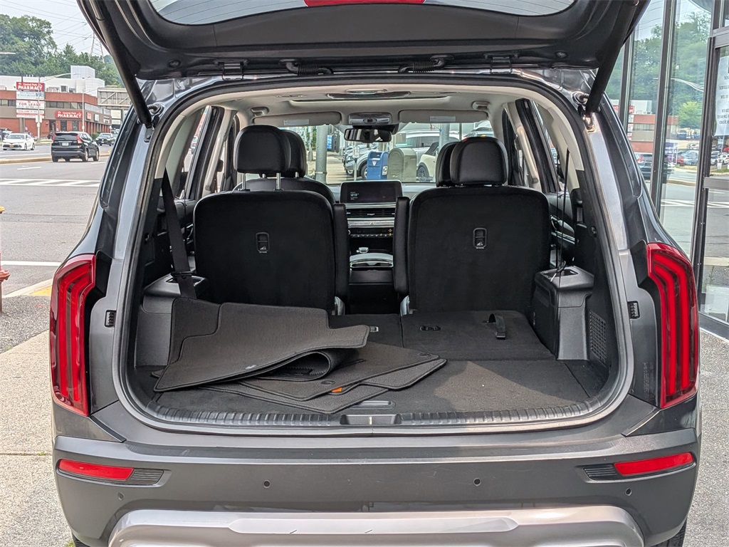 2022 Kia Telluride EX photo 5