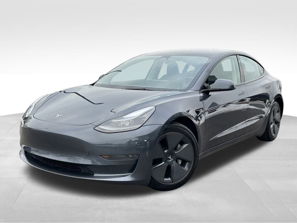 2023 Tesla Model 3 Base's photo