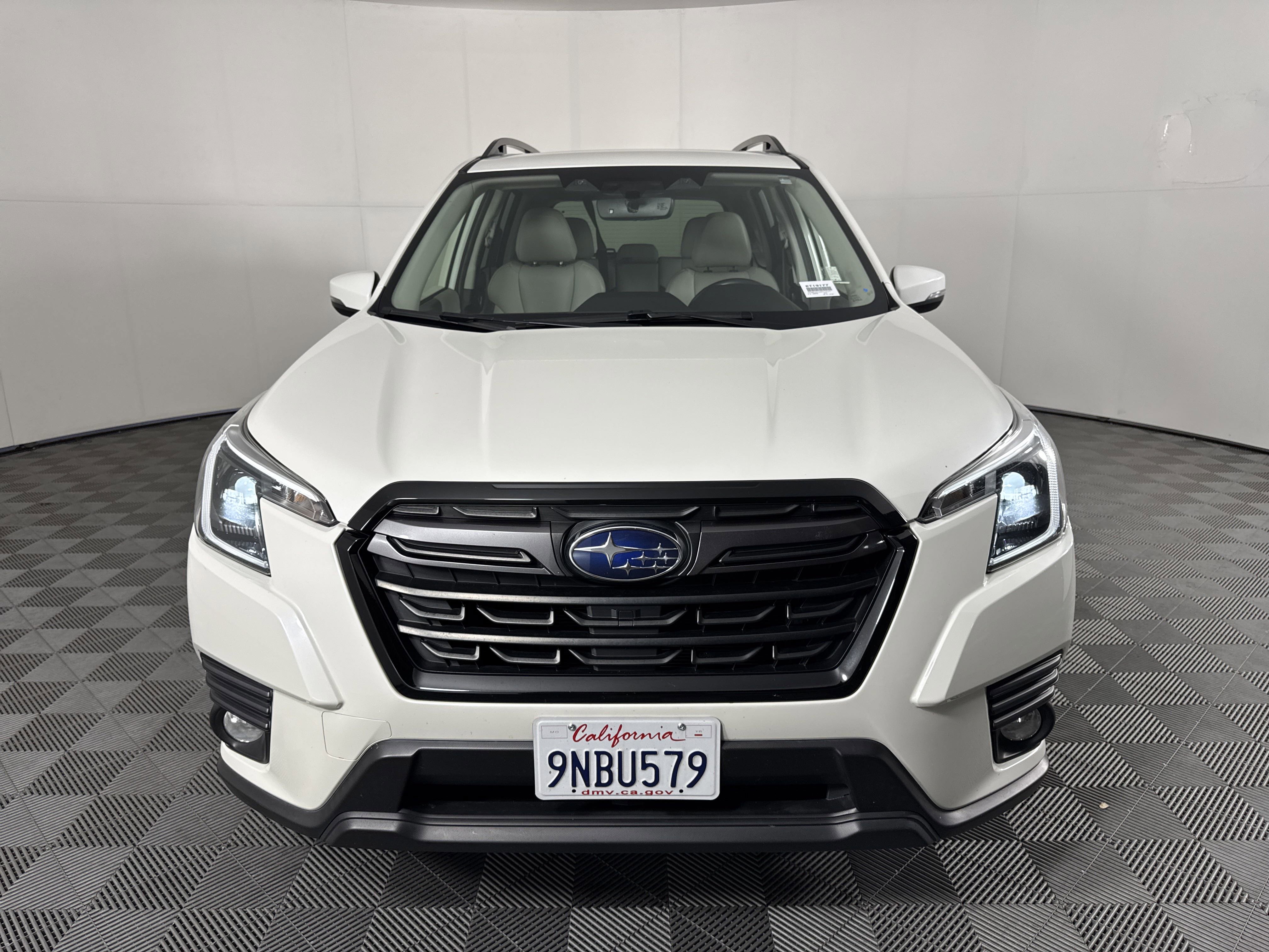 2022 Subaru Forester Limited photo 4