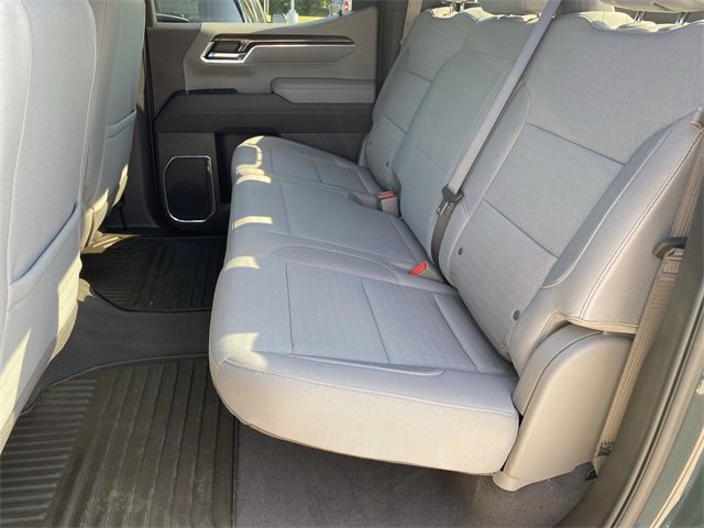 2025 Chevrolet Silverado 1500 LT photo 30