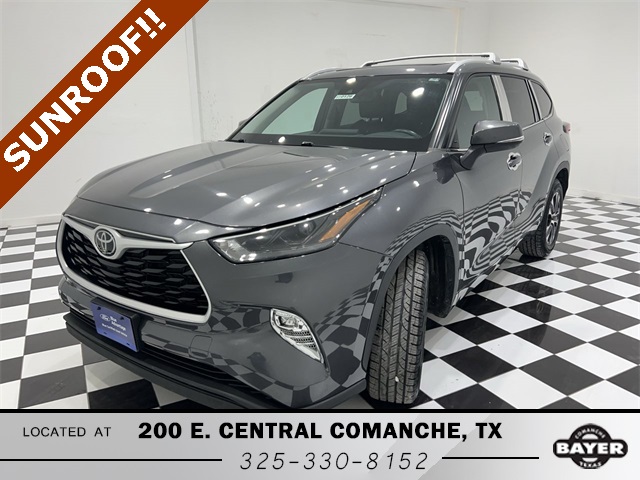 2022 Toyota Highlander XLE's photo