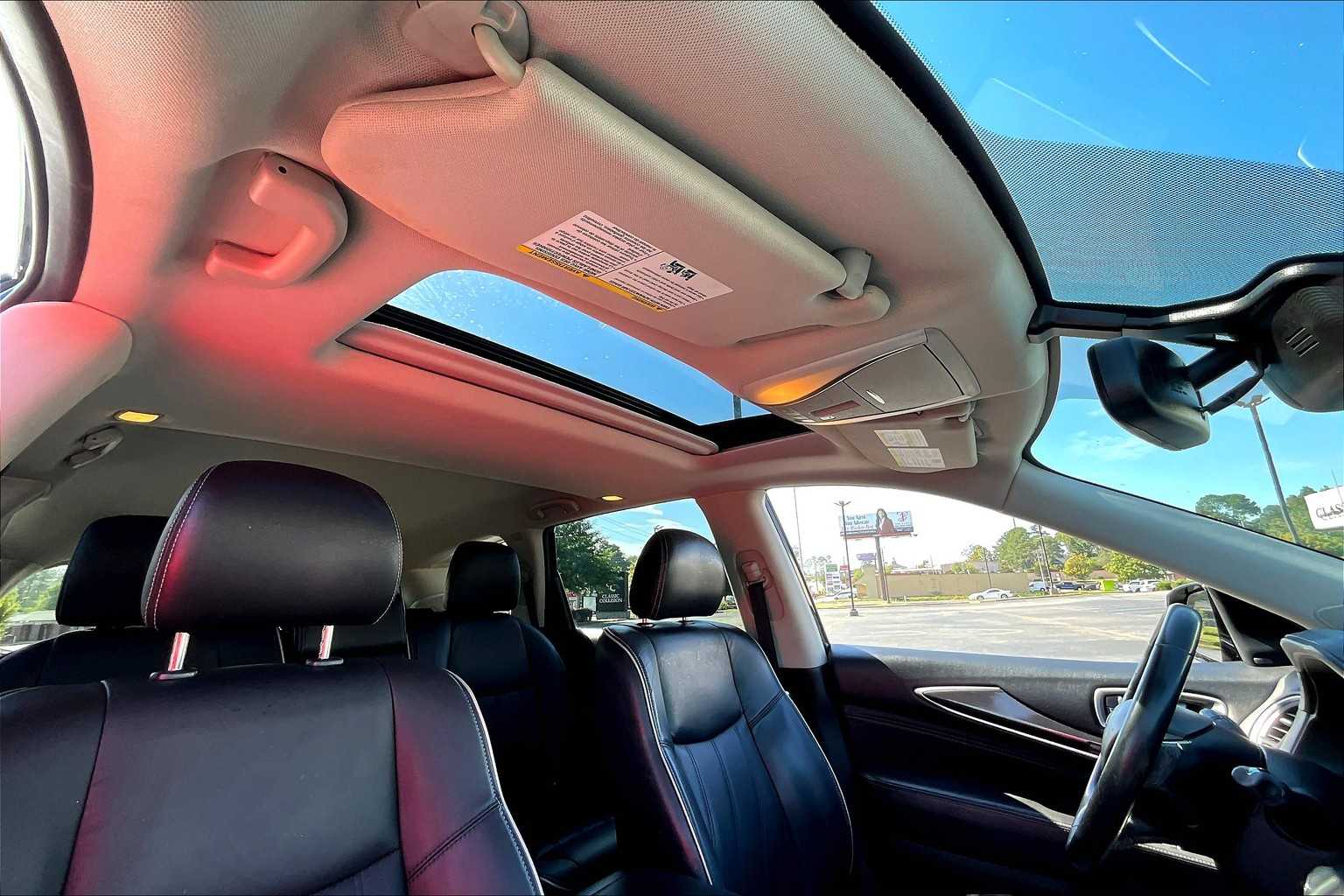 2019 Infiniti QX60 Luxe photo 12