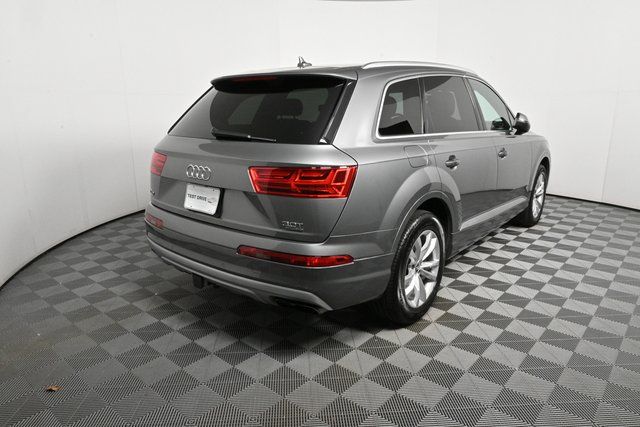 2017 Audi Q7 3.0T Premium Plus photo 3