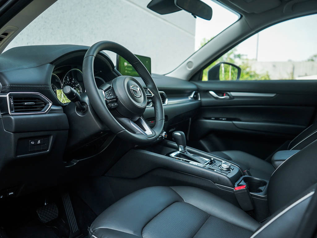 2025 Mazda CX-5 2.5 Select photo 16
