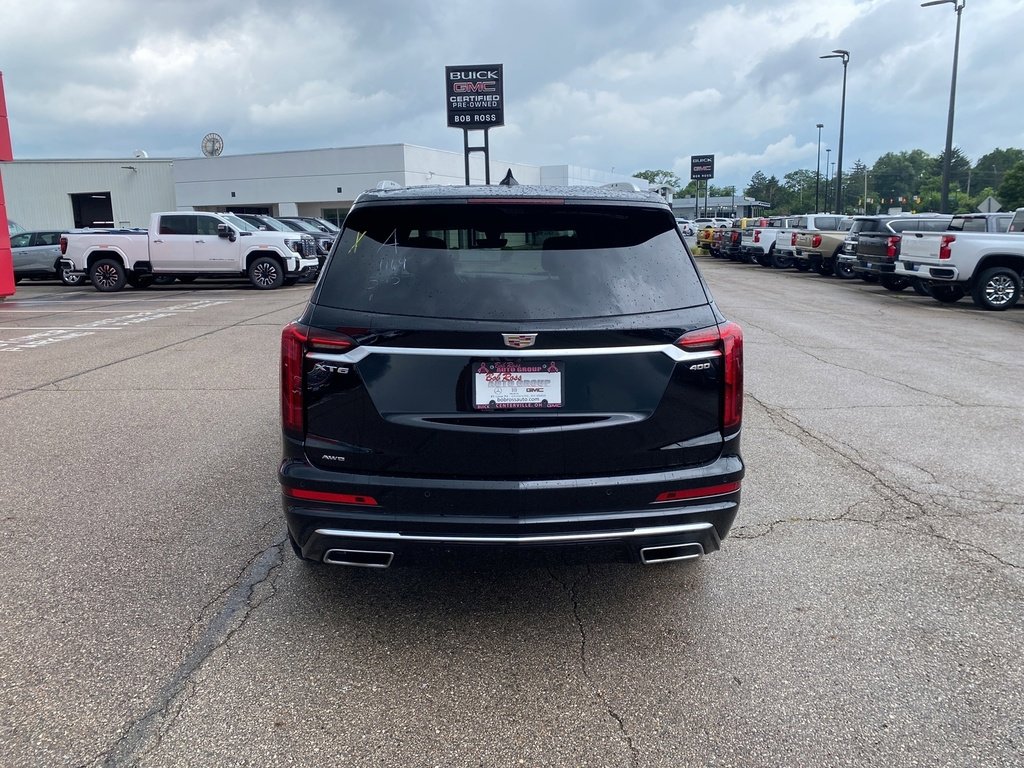 2025 Cadillac XT6 Premium Luxury photo 4