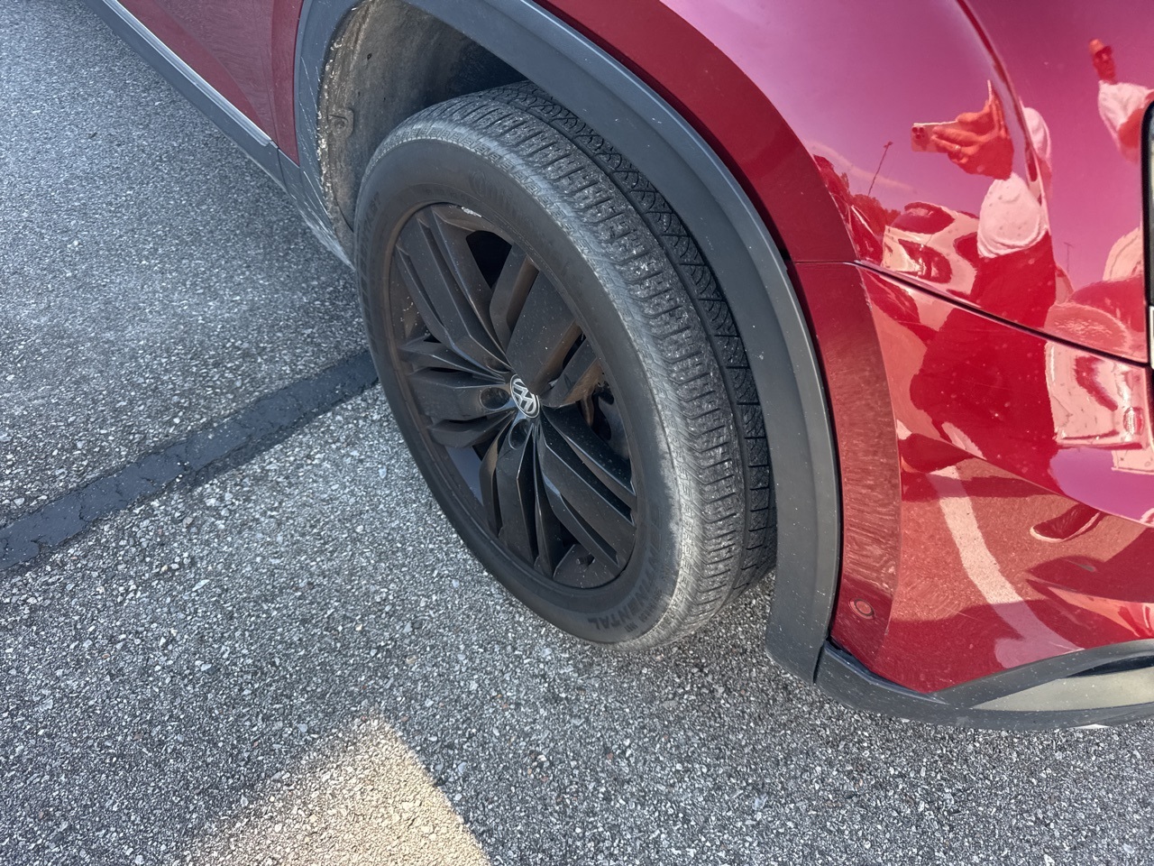 2018 Volkswagen Atlas SEL Premium photo 4