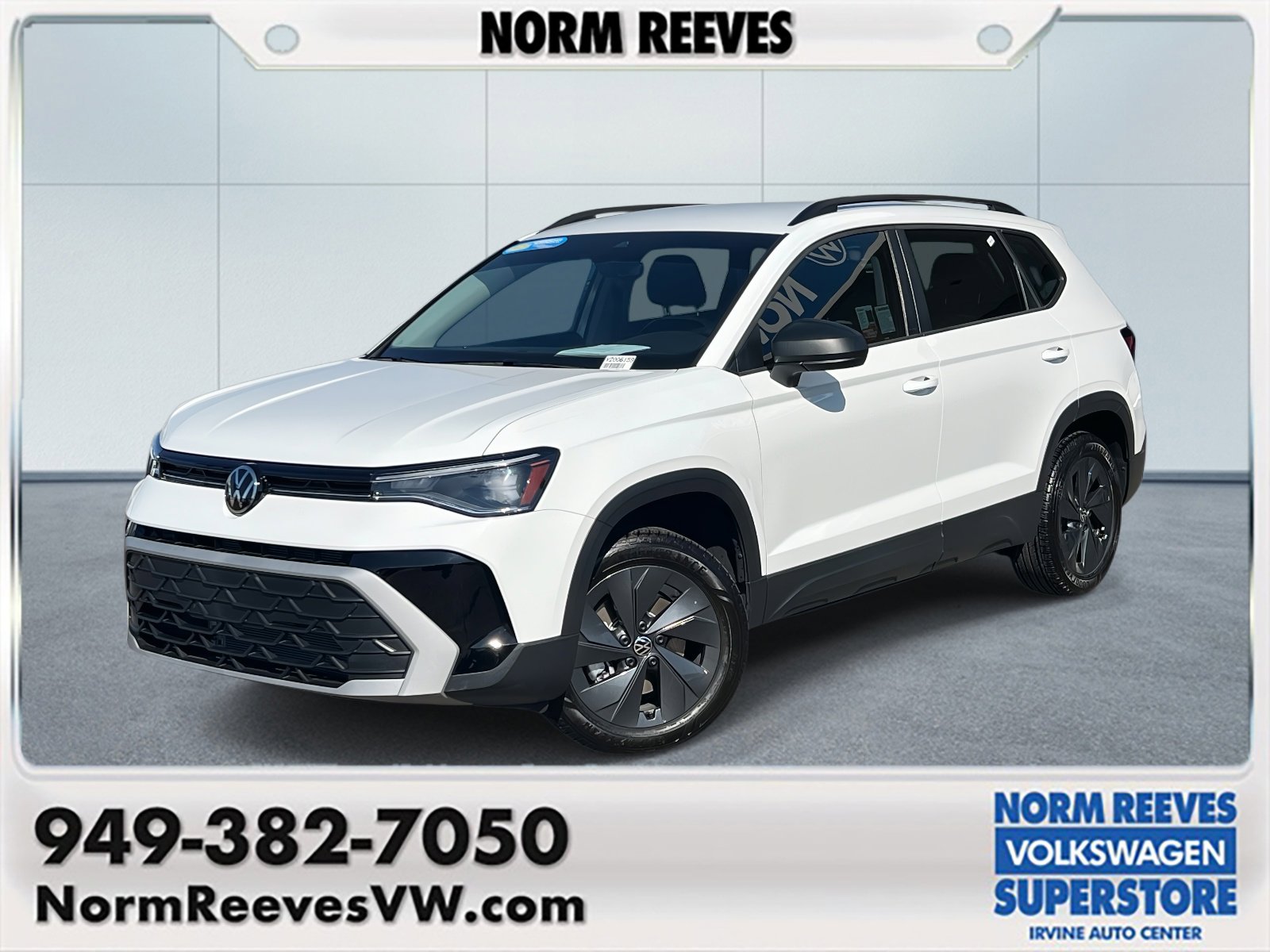 2025 Volkswagen Taos S's photo