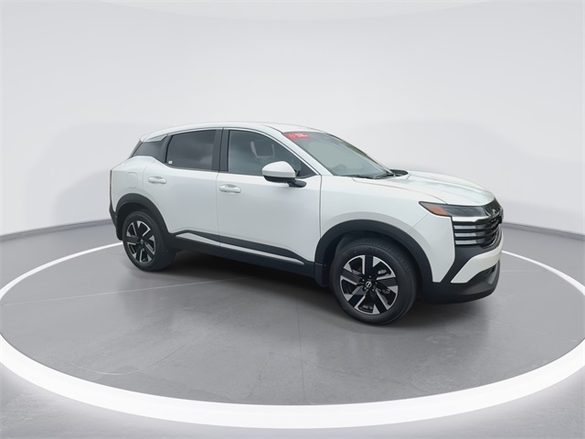 2025 Nissan Kicks SV photo 2