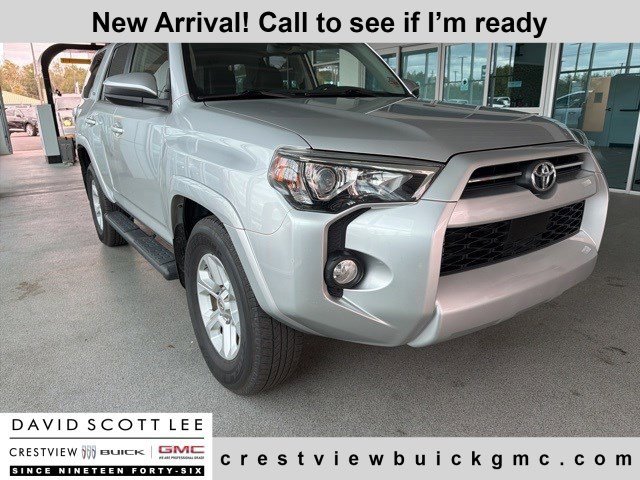 2020 Toyota 4Runner SR5's photo