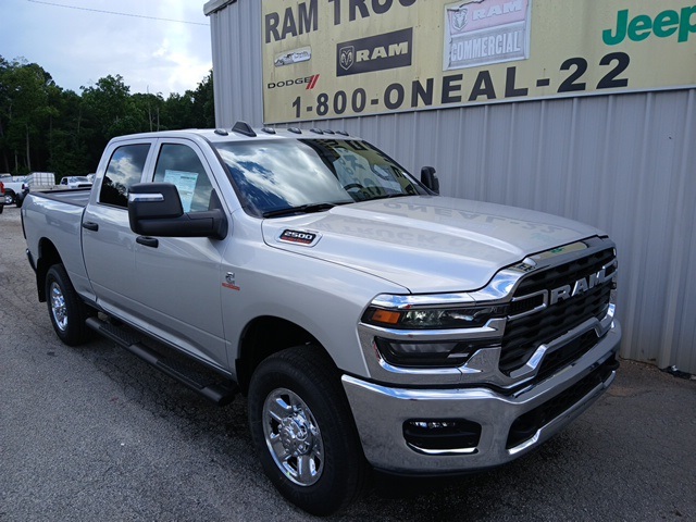 2025 RAM Ram 2500 Pickup Tradesman's photo
