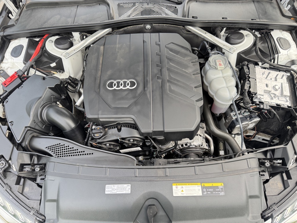 2022 Audi A4 45 S line Premium Plus Quattro photo 31
